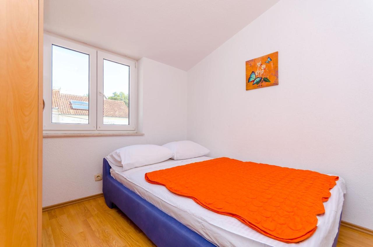 Apartments Tily Трогір Екстер'єр фото