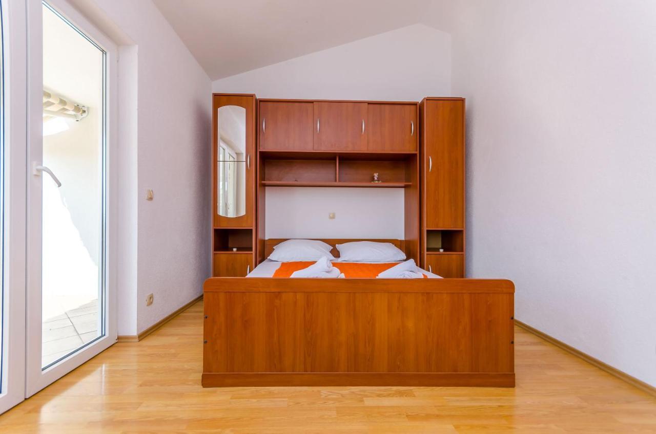 Apartments Tily Трогір Екстер'єр фото