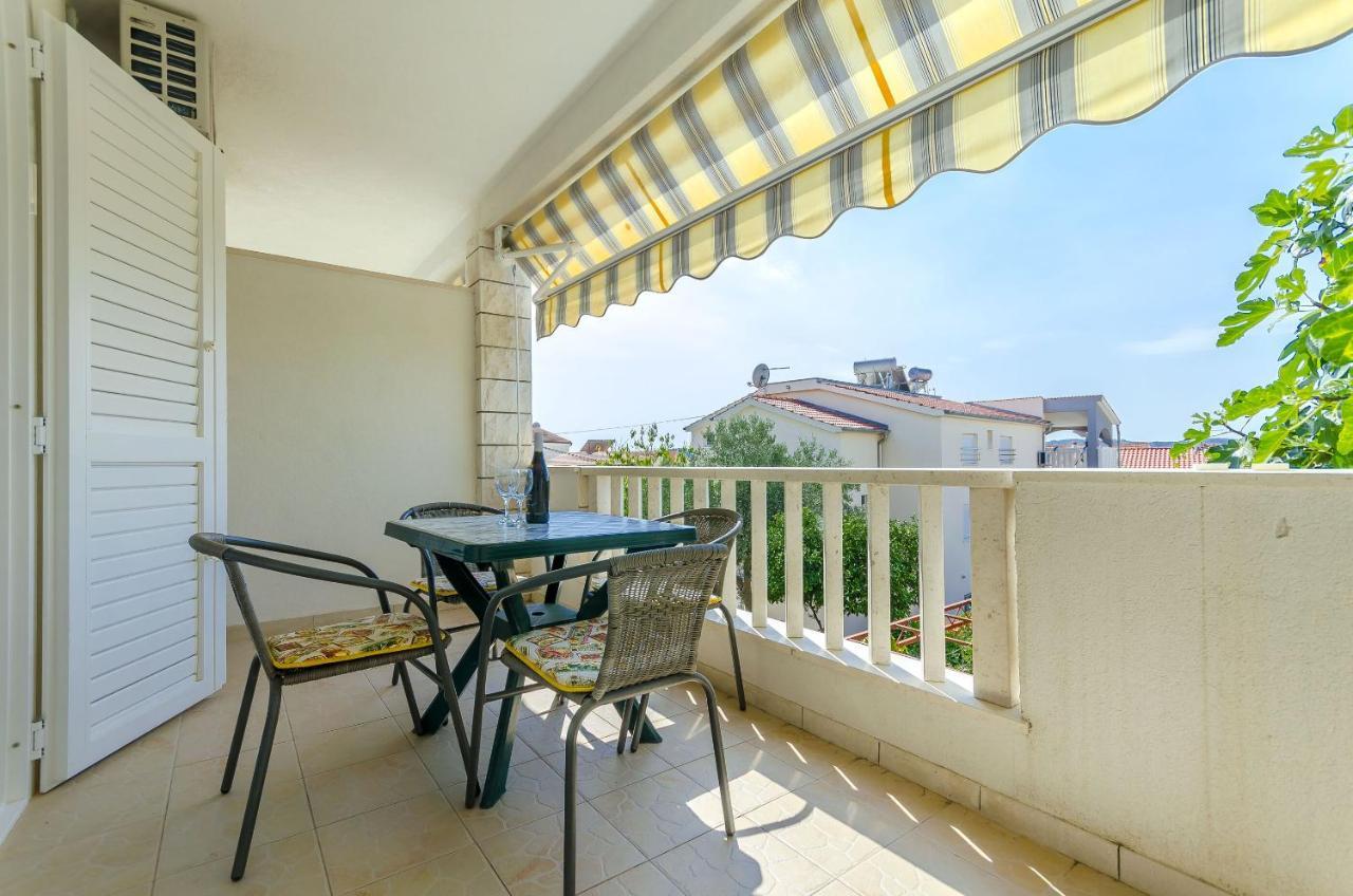 Apartments Tily Трогір Екстер'єр фото